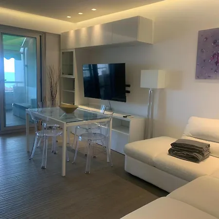 Apartmán Frontemare Luxury